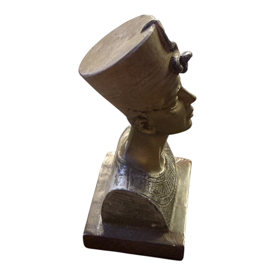 Beautiful Replica 4" Bust of Ancient Egyptian Queen Nefertiti Silver Toned, Finely Detailed, Excellent Preowned Condition