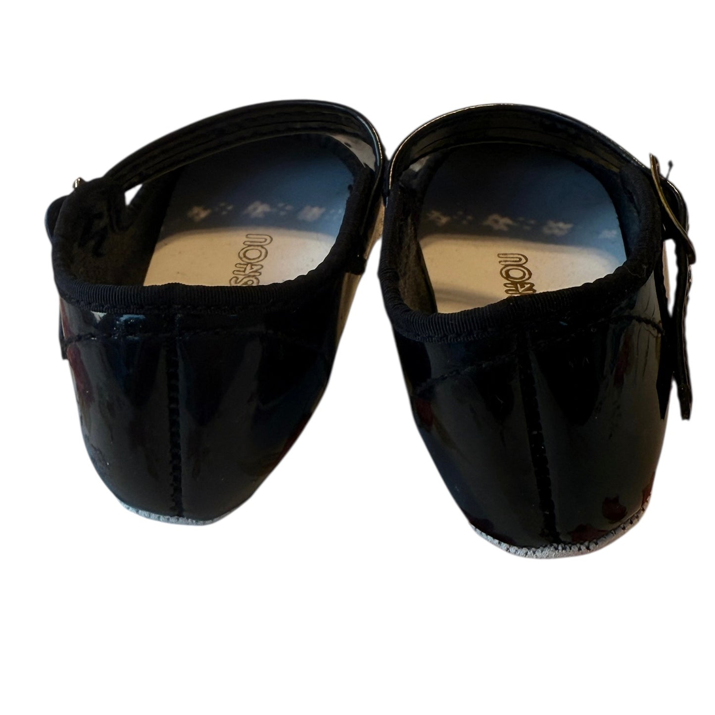 Bout'Shou Black Patent Mary Jane Shoes with Heart Cutouts Size 2 Preowned, Good Condition