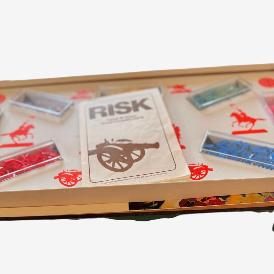 Risk- Parker Brother's World Conquest Game, Preowned, Complete & in Good Condition 1975