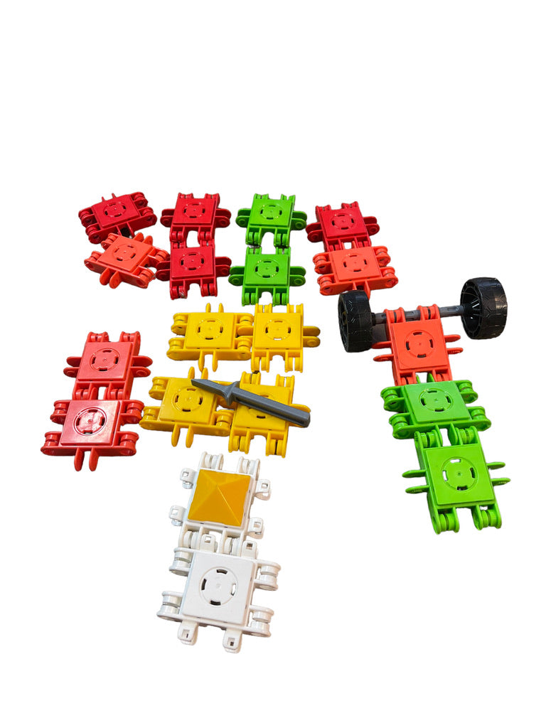 Clikformer's Airplane Clik Building Set GUC- Incomplete
