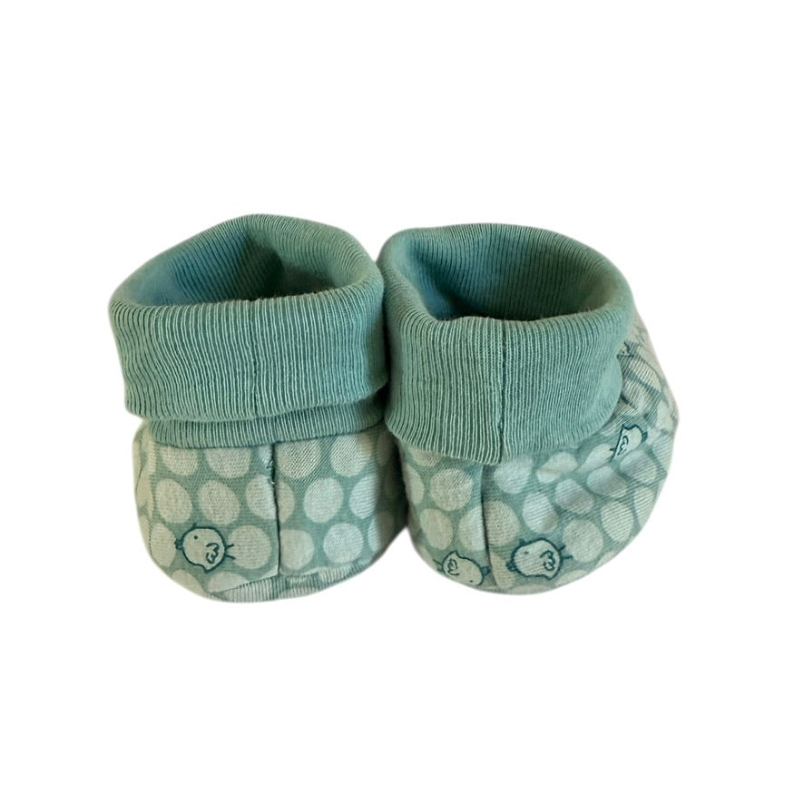 The Children's Place 0-3 m  Slipper Socks 100% Cotton, Aqua with Tiny Chicks Rolled Cuff GUC