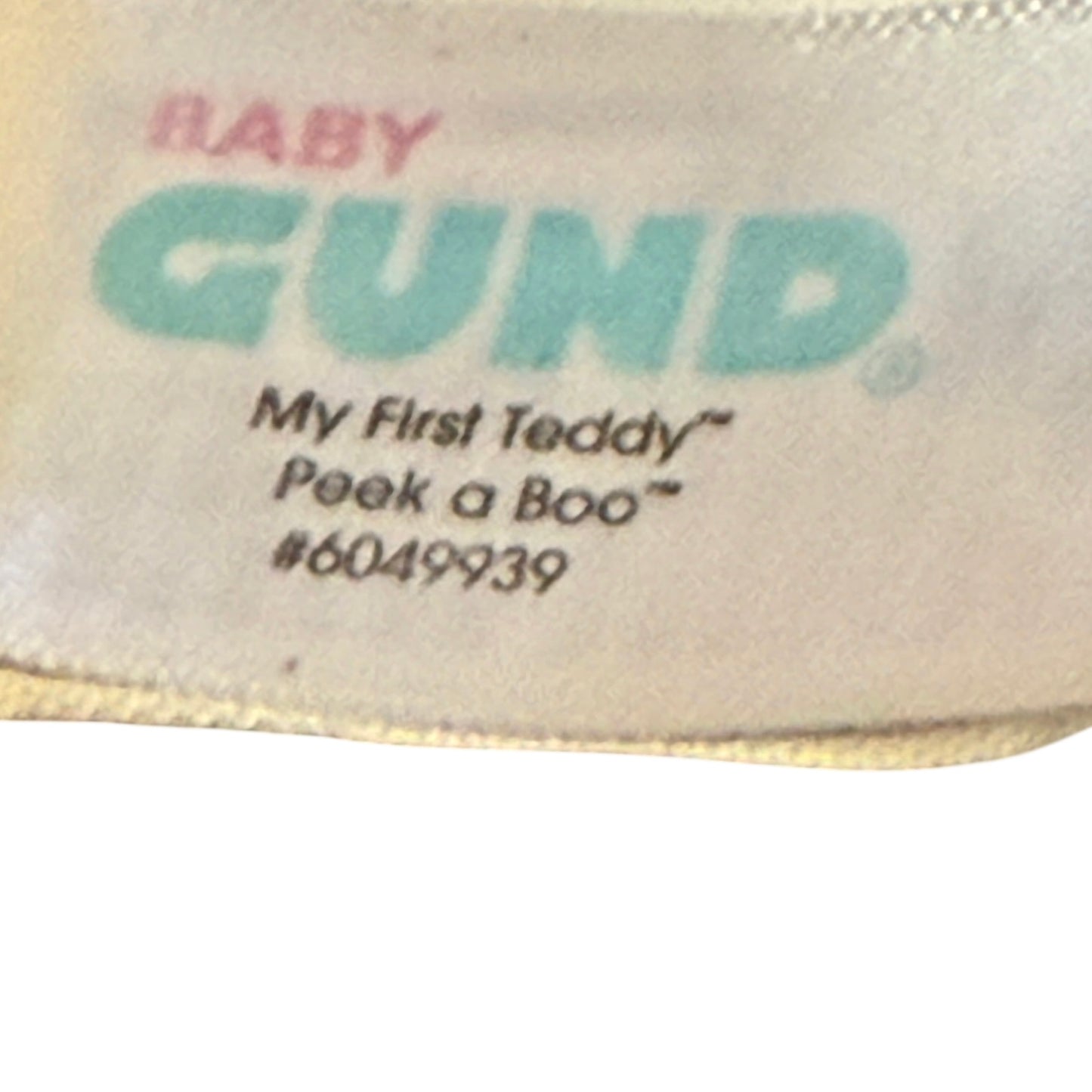 Gund Cream Animated Peek-a-Boo Teddy Bear with Satin Trimmed Blanket in EUC