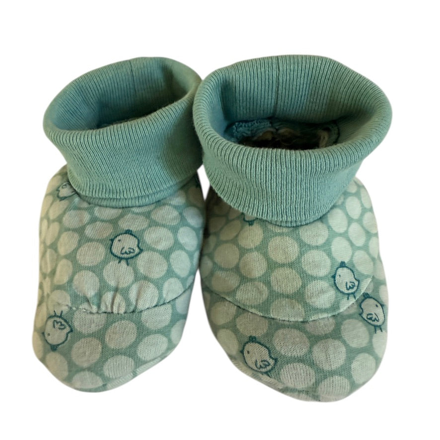 The Children's Place 0-3 m  Slipper Socks 100% Cotton, Aqua with Tiny Chicks Rolled Cuff GUC