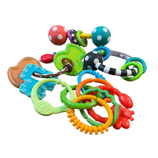 Toys & Teethers, Mixed Lot of 4 Including a Sassy Ring Rattle,  Infantino and Tomy in GUC