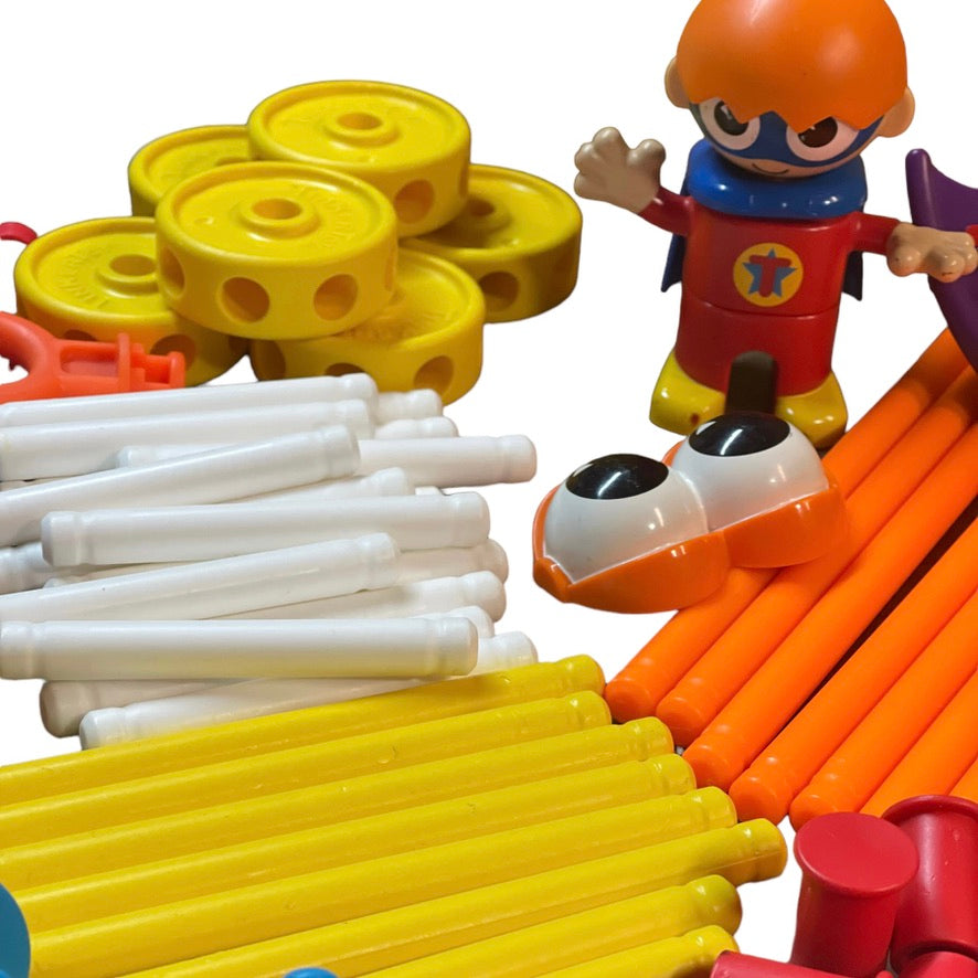 Tinkertoys Lot of 136 Multicoloured Plastic Pieces including Superhero Figure