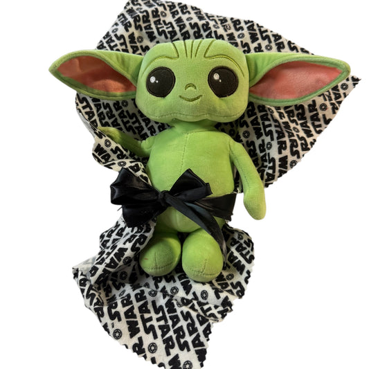 Star Wars Lucas Films Ltd. 8" Embroidered Face Baby Yoda with Flannel StarWars Blanket