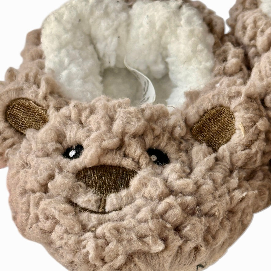 Snoozie's Baby Slippers, 3-6m. Embroidered Features, Beige/White Sherpa in EUC, So Cute!