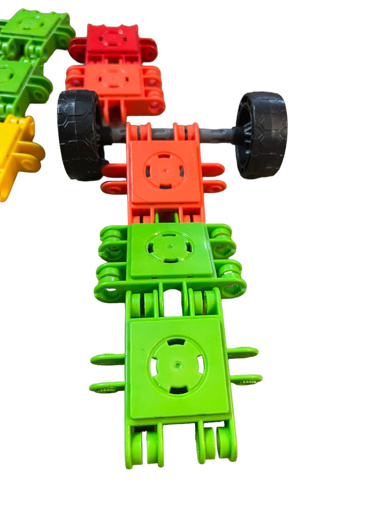 Clikformer's Airplane Clik Building Set GUC- Incomplete