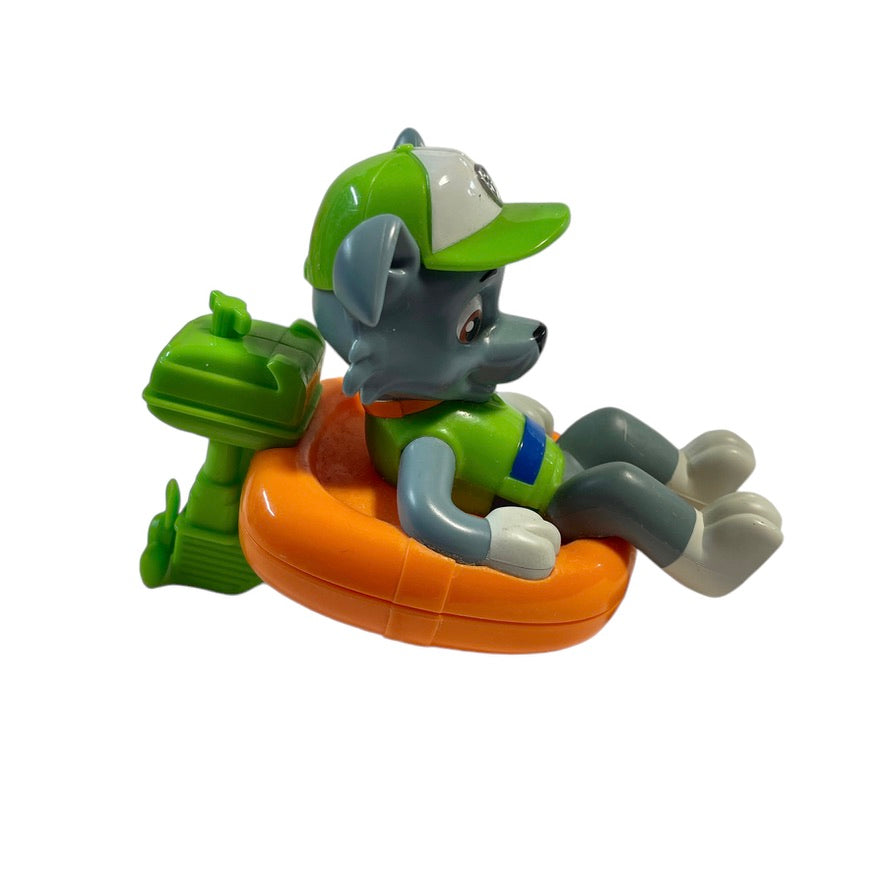 Paw Patrol Rocky Bath Paddlin' Pup in Orange Dinghy, Green Outboard Motor, Good Preowned Condition
