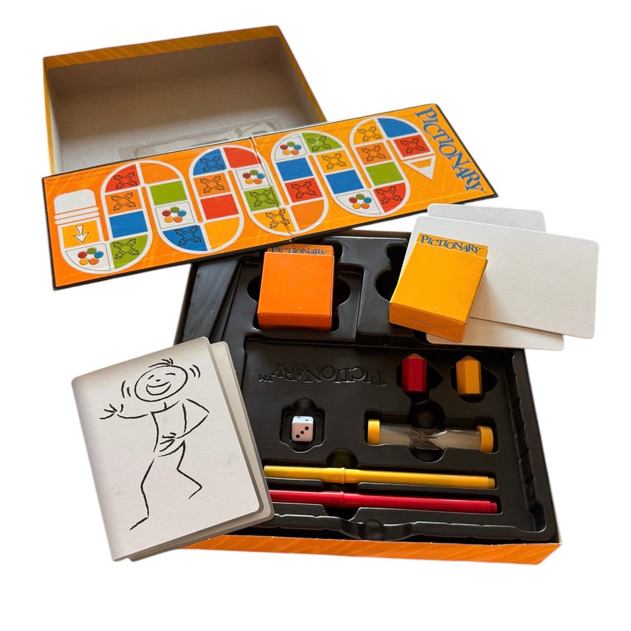 Mattel Pictionary Game with new Pop Culture Category in Good Preowned Condition