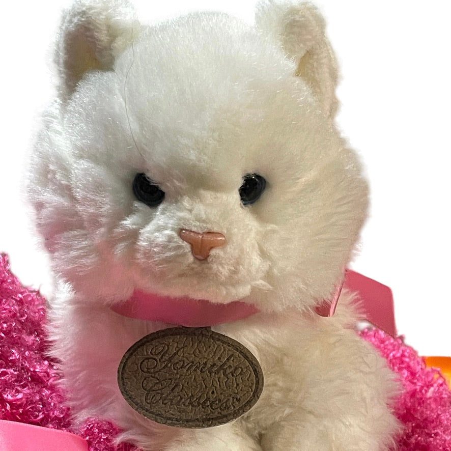 Yomiko Classics White Persian Cat with Raspberry Multi-Textured Minkie Ribbon Tug Lovey