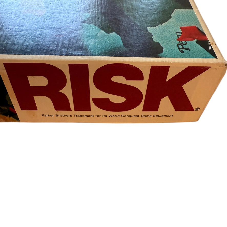 Risk- Parker Brother's World Conquest Game, Preowned, Complete & in Good Condition 1975