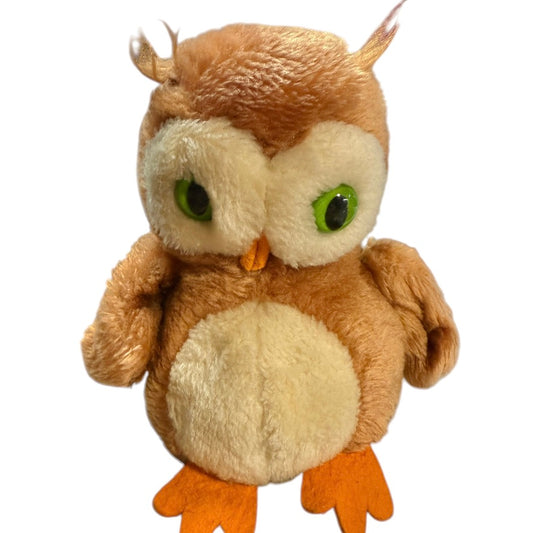 Dakin Vintage Plush, Obie the Owl, 1975  7" Nutshell Stuffed Toy, Beautiful Green Glass Eyes!