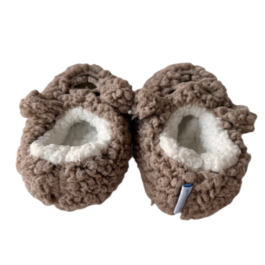 Snoozie's Baby Slippers, 3-6m. Embroidered Features, Beige/White Sherpa in EUC, So Cute!