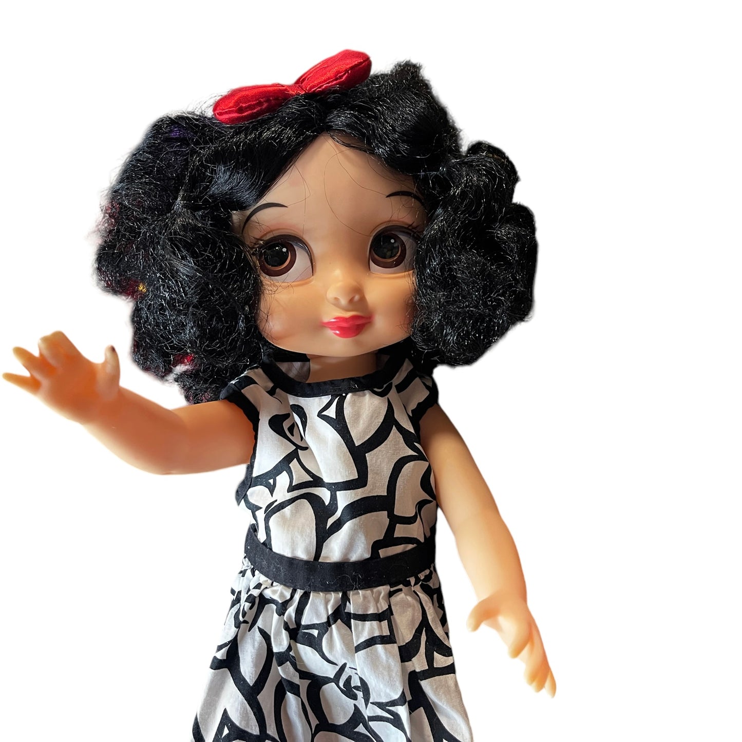 Disney Snow White 15" Animator Princess Toddler Doll, Huge Brown Eyes, Black Hair & Print Dress