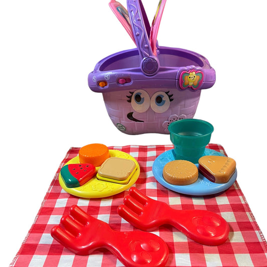 Leapfrog Shapes and Sharing Picnic Basket with Accessories, Working, Preowned in GUC