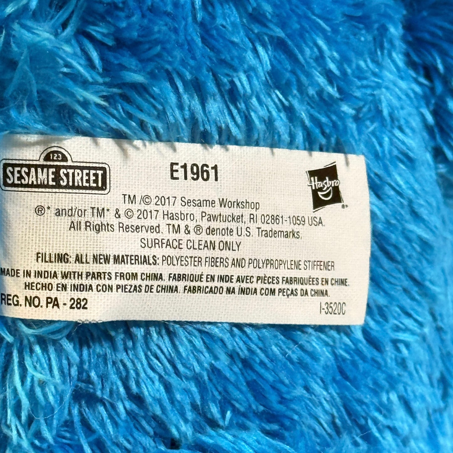 Cookie Monster! A Talking, Singing, Shaking, Cookie Eating Best Friend, Hasbro Sesame Workshop