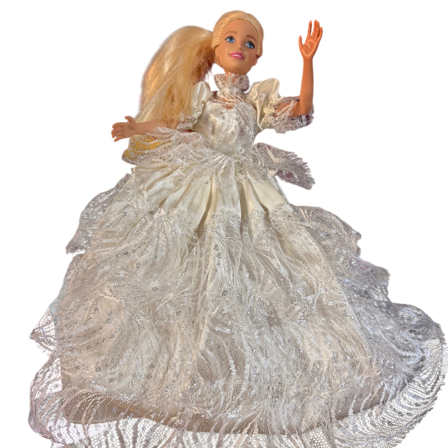 Blond, Blue Eyed Barbie Doll in a Shimmery Vintage White Lace Ball / Bridal Gown in GUC