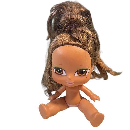 Bratz Babyz Angelz, 'Yasmin,' 5" Posable Vinyl Doll Luxurious Brown Hair and Shiny Earrings