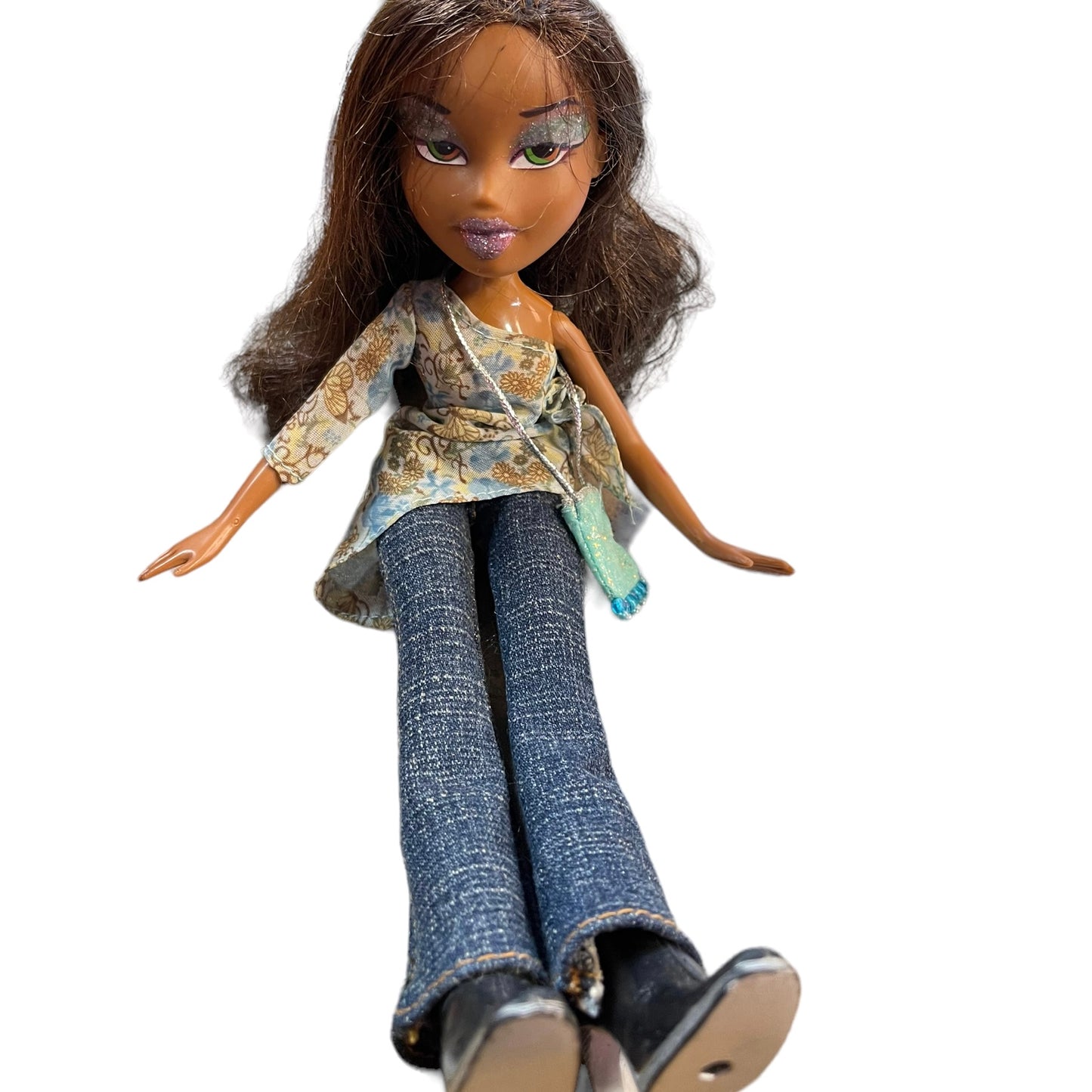 Bratz 2015 Yasmin Brunette Fashion Doll Outfit Complete with Purse & Boots