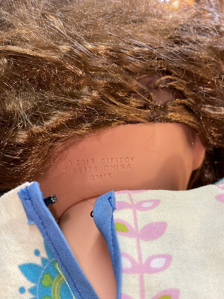 Beautiful Cititoy 18" Fashion Doll, Long Brown Curls, Blue Sleepy Eyes & A Dusting of Freckles