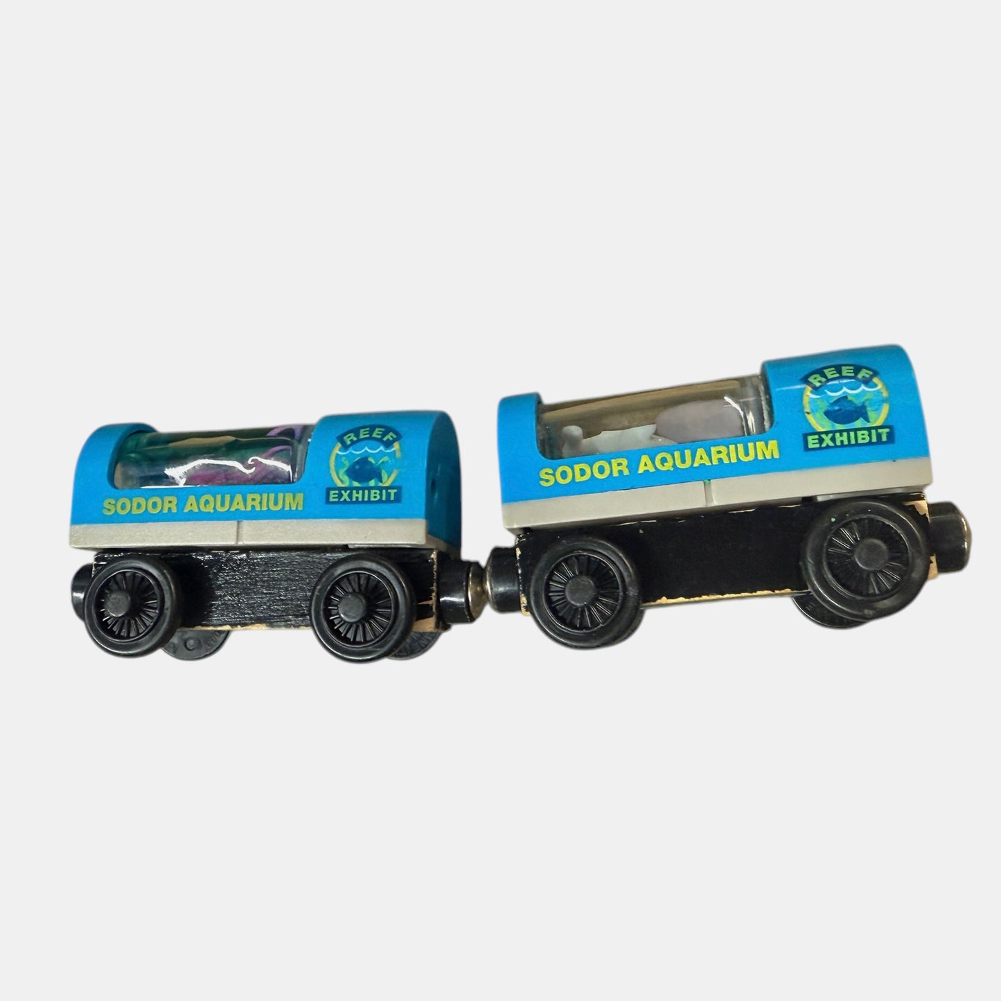 Thomas The Train Sodor Shark & Squid Light up Aquarium Cars,Turquoise, Magnetic GUC