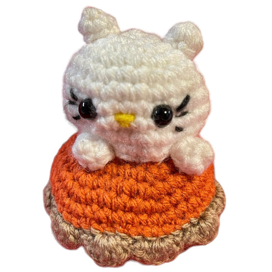 Hello Kitty Hand Knit Pumkitty Pie 4" Stuffed Toy in Excellet Preloved Condition- So Cute!