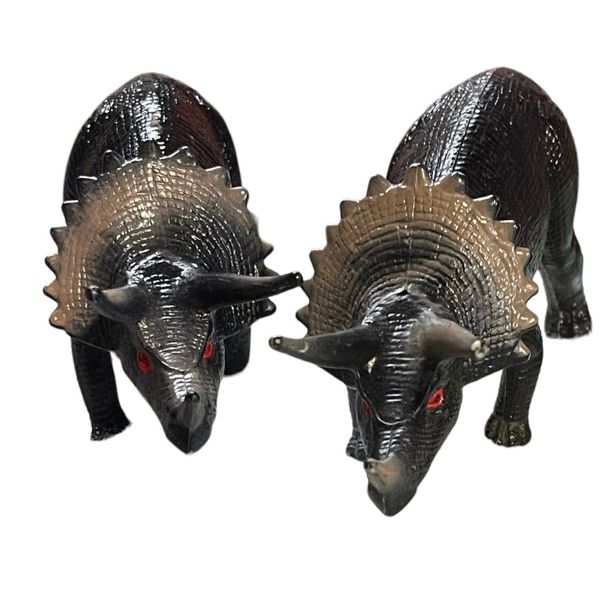 Vintage 1980s Triceratops - (BLACK) - Made in China Dinosaur Figure / Cake Toppers i GUC