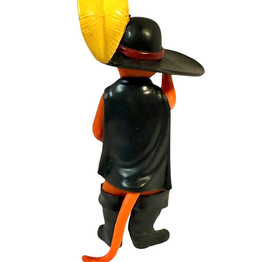 Shrek's Puss 'n Boots Collectible PVC Vintage Minifigure Toy From DreamWorks  3" in GUC