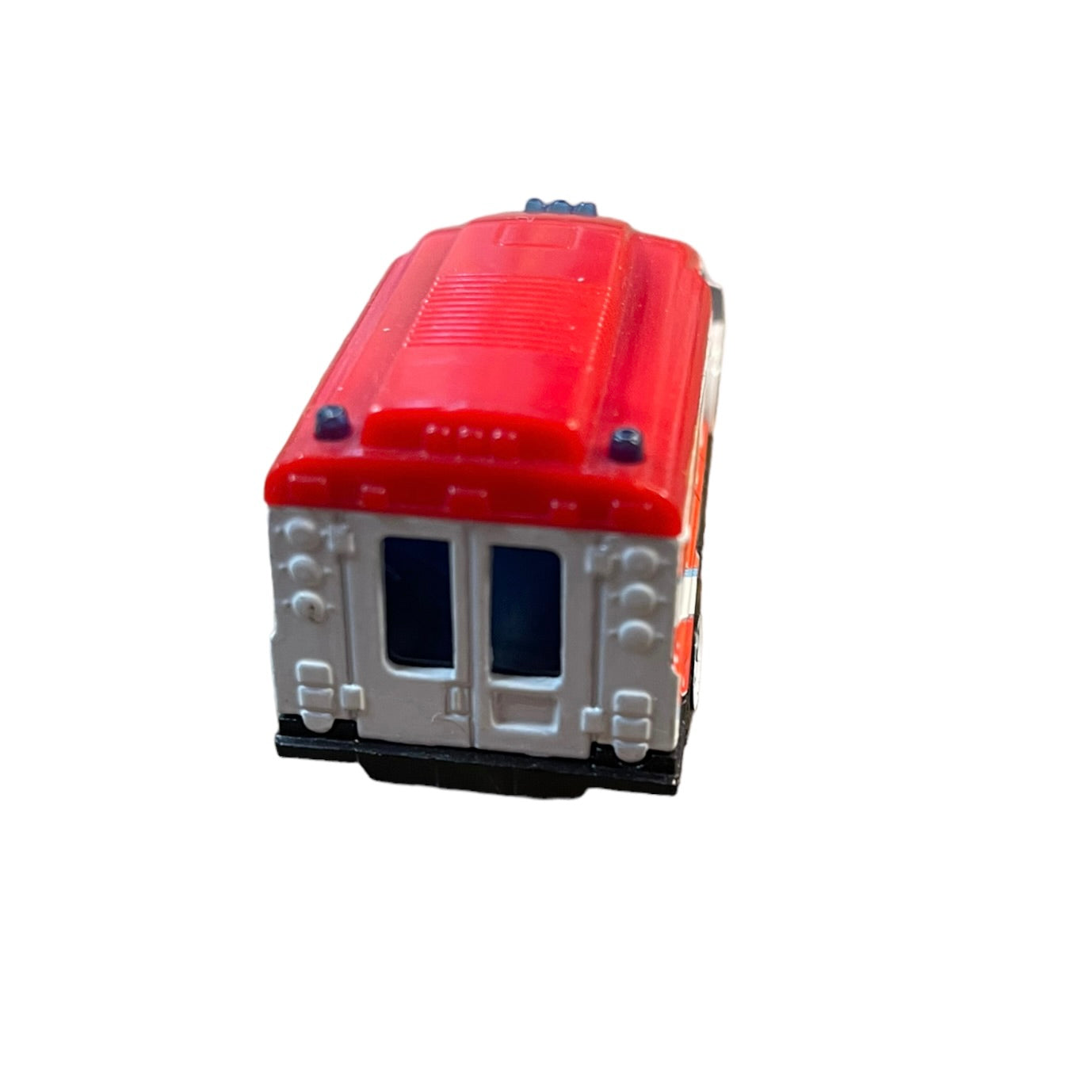 2013 Matchbox Metro Ambulance Diecast Red/White Emergencey Vehicle EUC