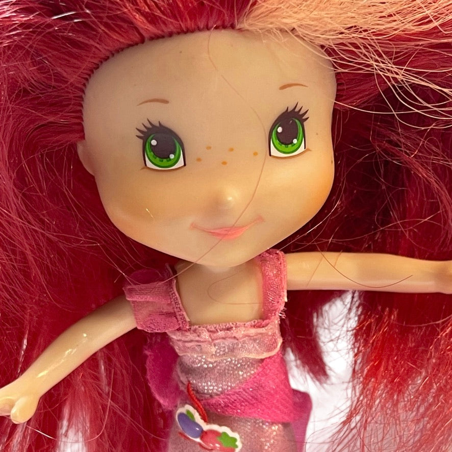 Hasbro Strawberry Shortcake 6.5" Doll, Lightly Scented, Original Long Dress, Missing Shoes