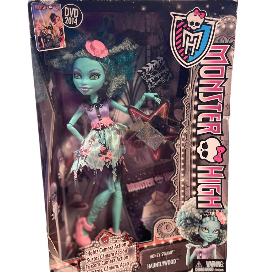 Monster High Honey Swamp in Hauntlywood Complete Boxed Set Preowned Unused