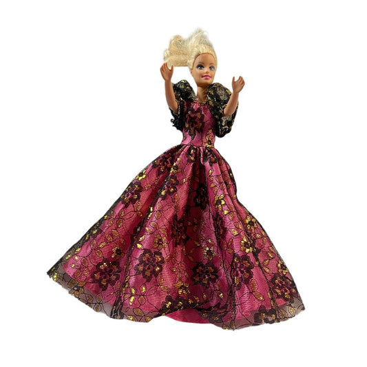 Mattel 2010 Barbie, Long Blond Curls, Ballgown with Black/Gold Lace Overlay & Ankle Strap Shoes in EUC