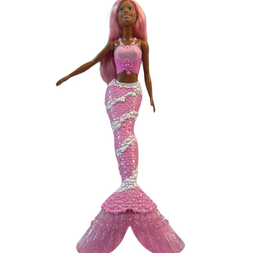 So Pretty! Barbie Dreamtopia Mermaid Doll Dark Complexion Pink Hair& Tail by Mattel