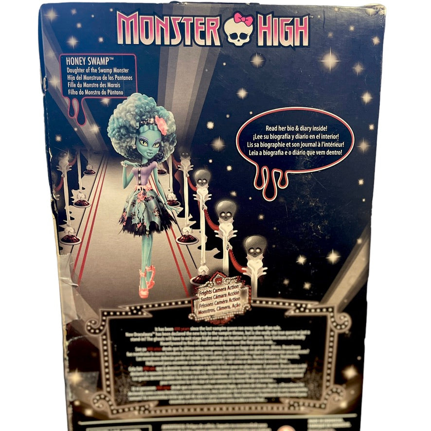 Monster High Honey Swamp in Hauntlywood Complete Boxed Set Preowned Unused