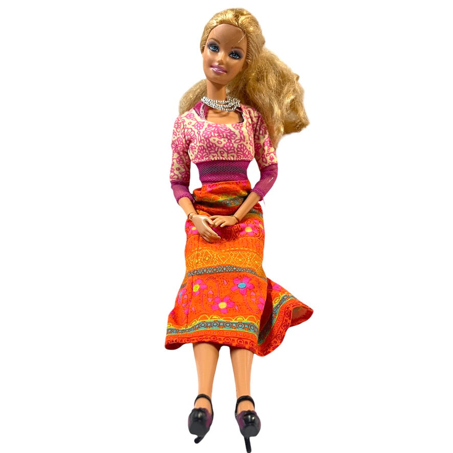 Mattel Articulated Blond 2009 Doll & 2000 Flower Power Pink & Orange Hippy Dress & Accessories